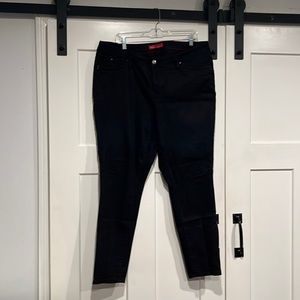 Royalty For Me size 18w black skinny jeans